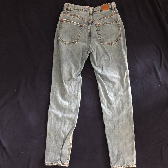 Pants - Picture 2 of 3